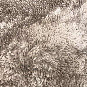 Meet your Posher, Liz